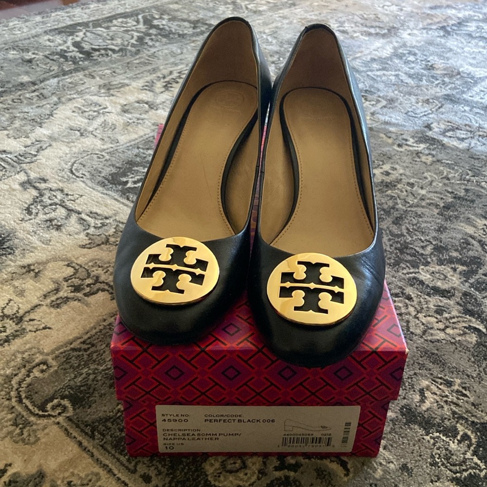 Tory Burch shoes